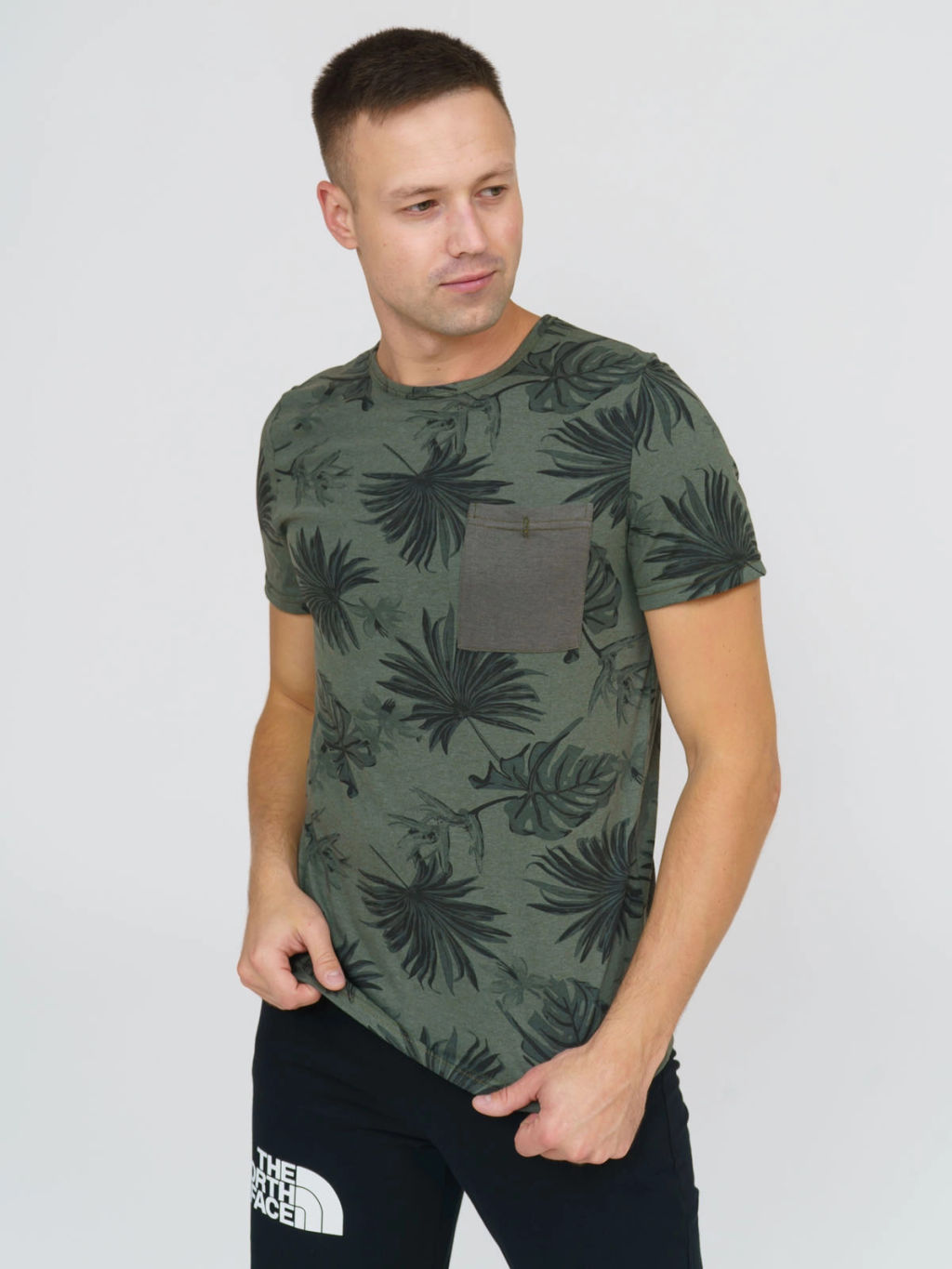 Футболка мужская, цвет хаки