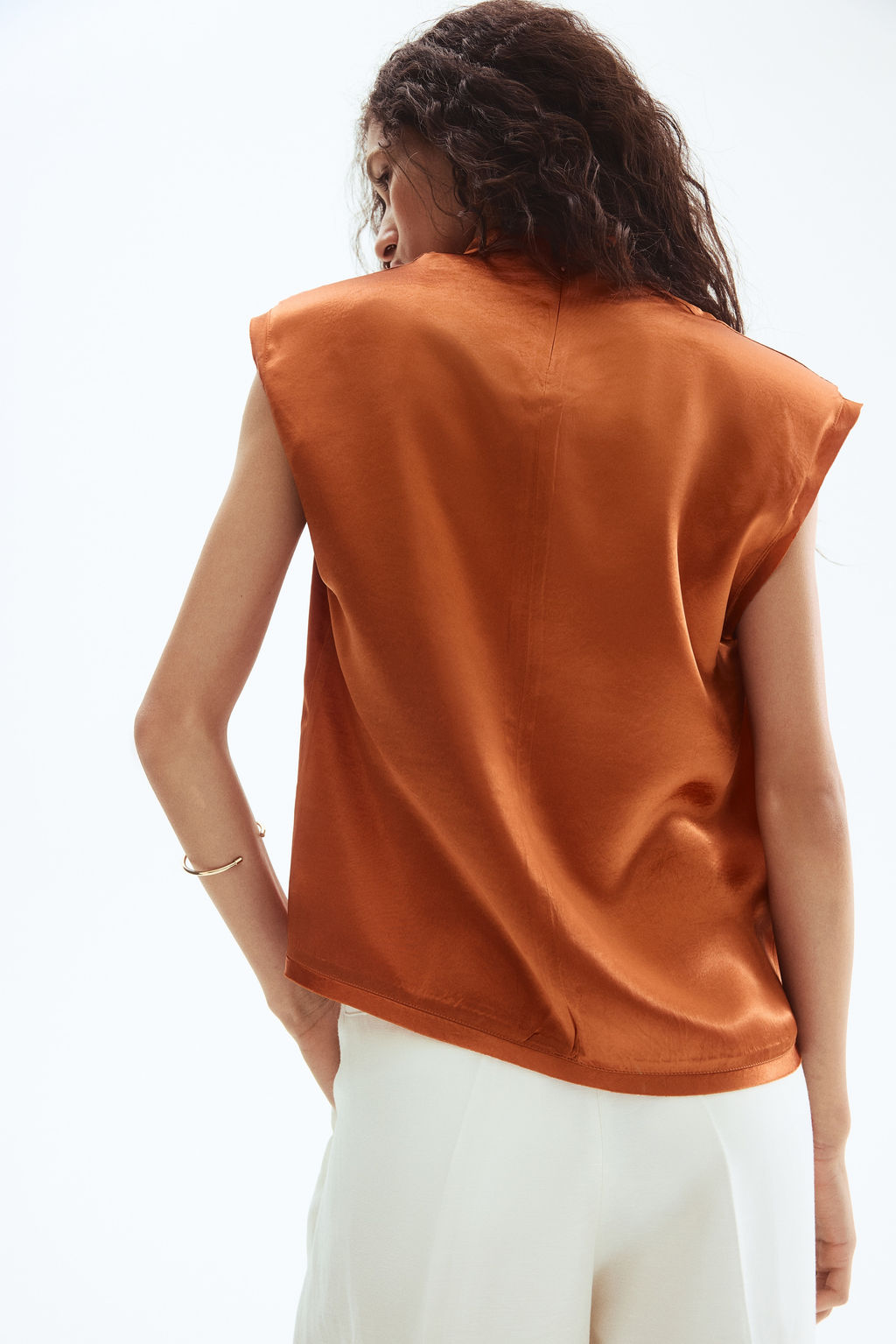 Top de sat?n con escote drapeado - H&m фото 3