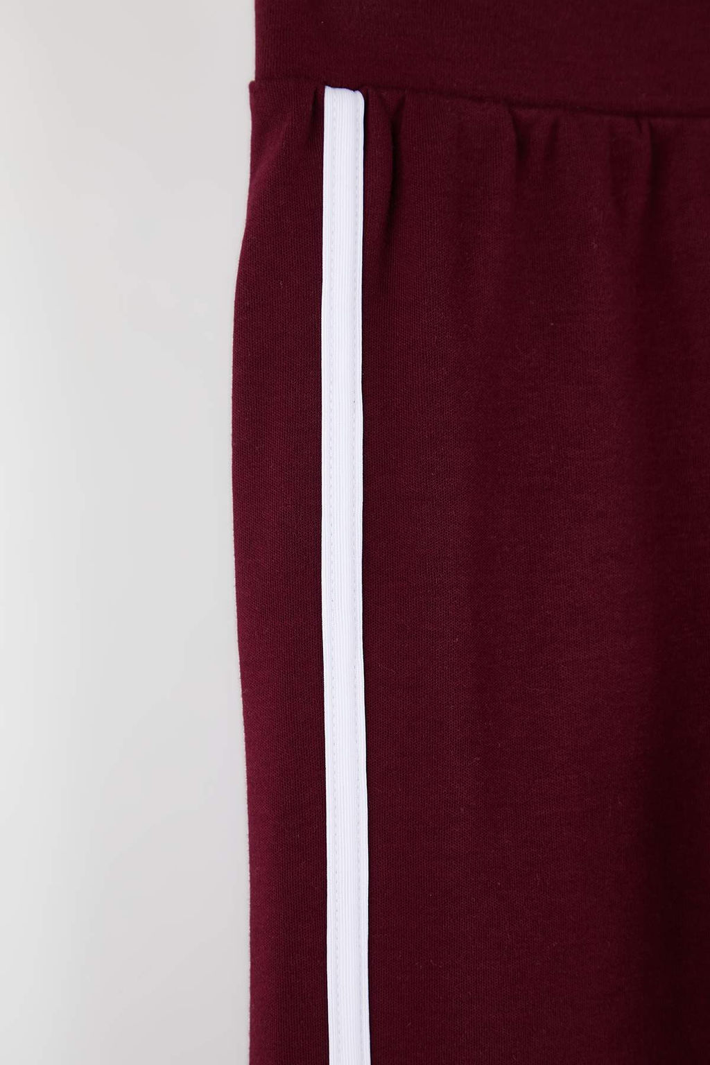 Bordo Pamuklu K?z Cocuk Biye Detayl? Wide Leg Orme Pantolon TKDSS25PL00015