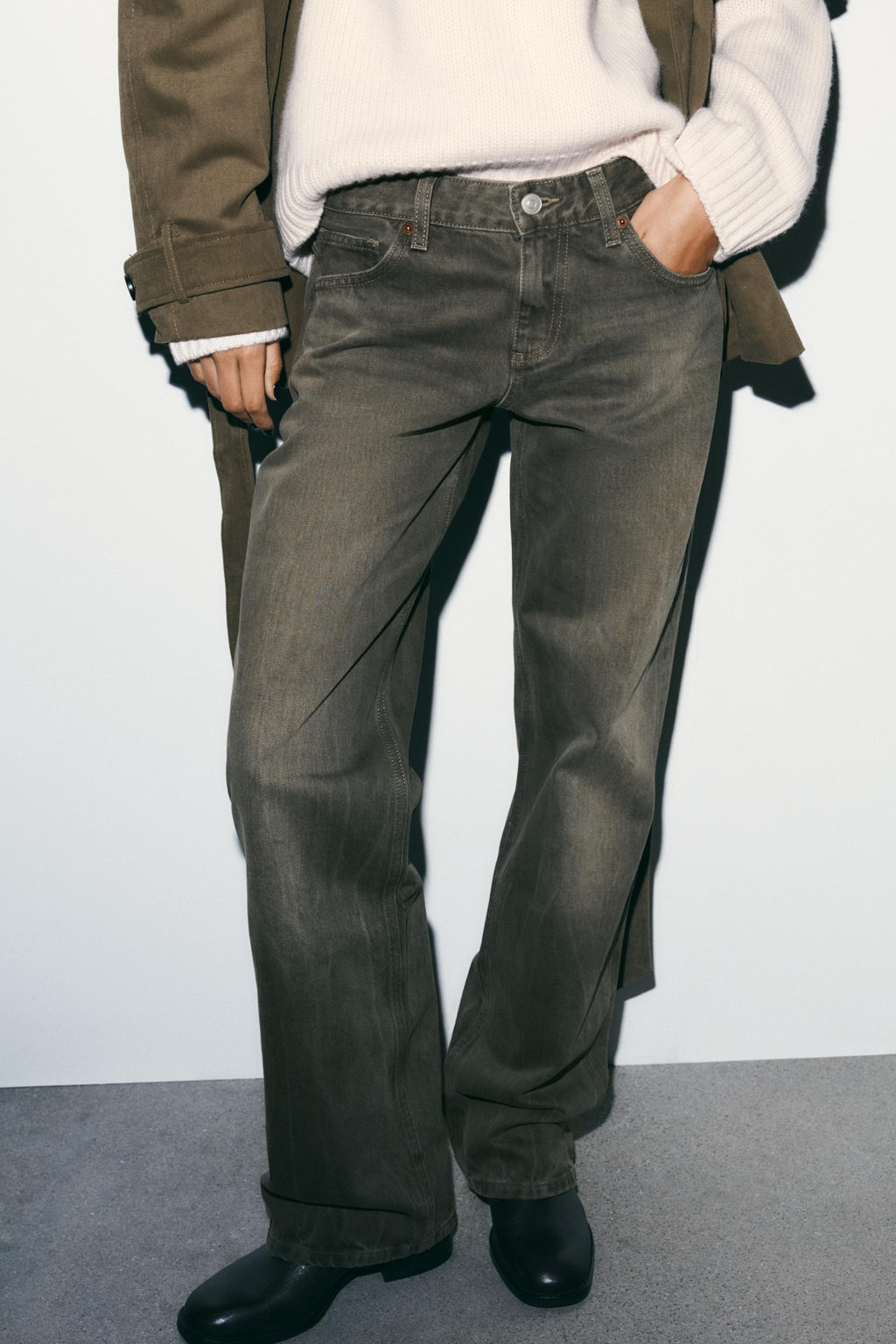 JEANS TRF WIDE LEG TIRO BAJO / Khaki claro - Zara фото 2