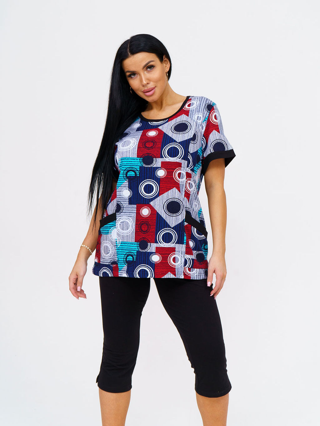 Костюм женский, цвет синий красный белый