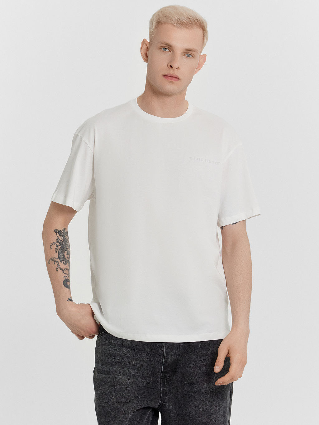 Футболка мужская Mark Formelle белый с принтом из хлопка  фото 2