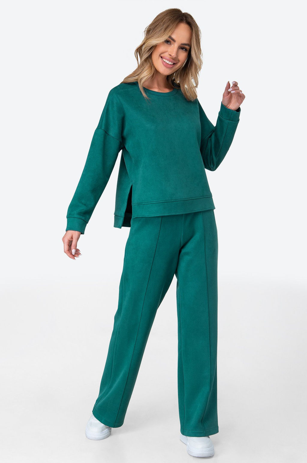 Женский костюм из экозамши Happy Fox  фото 30