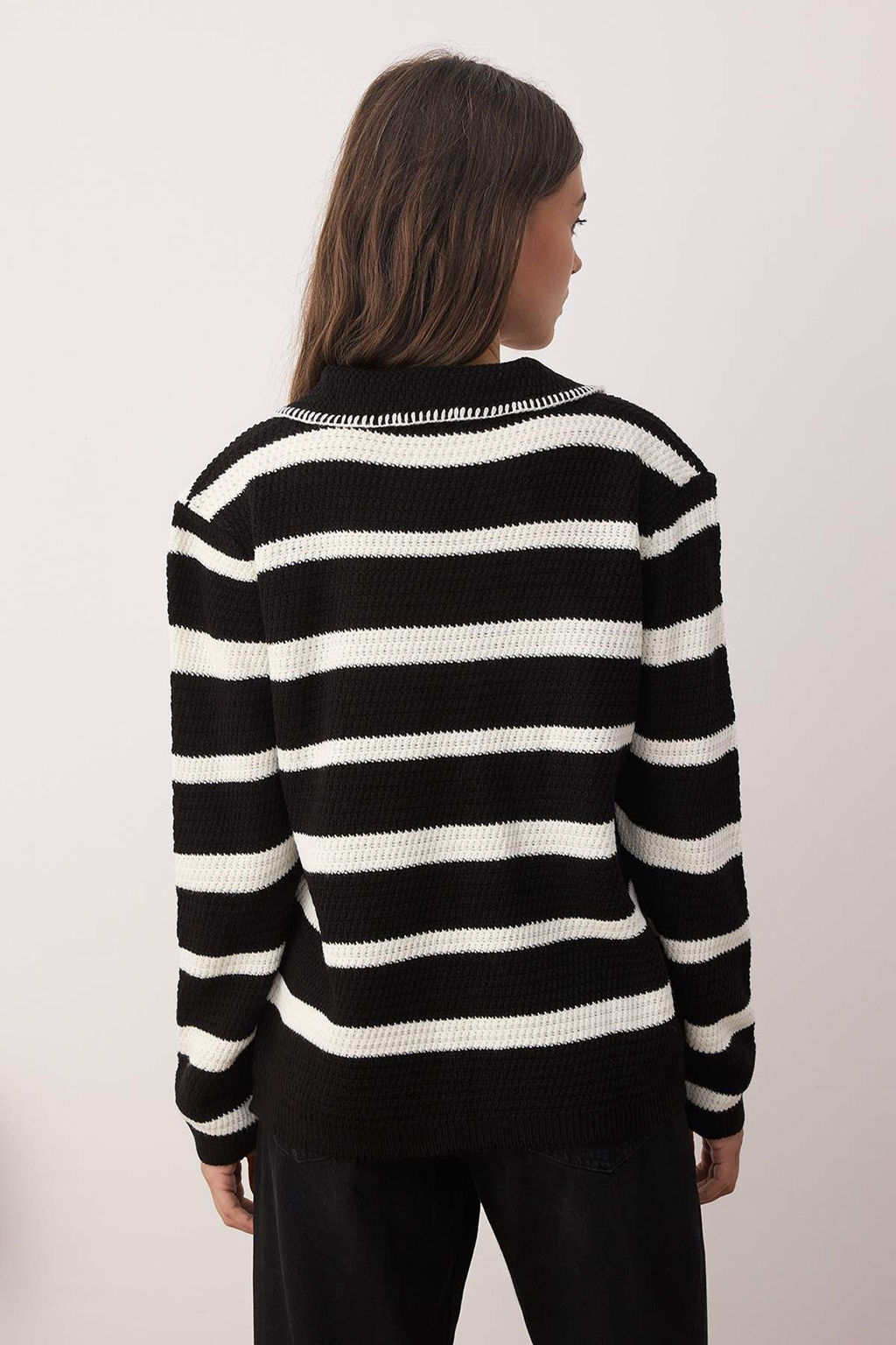 Siyah Pamuk Kar?s?ml? Genis Kal?p Triko Kazak TWOAW26KZ00014 - Trendyolmilla фото 4