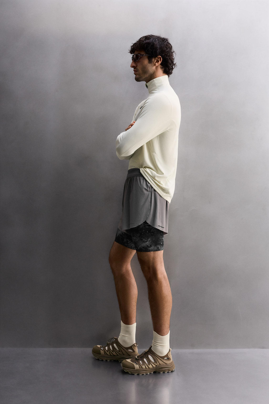 TECHNICAL QUARTER-ZIP T-SHIRT