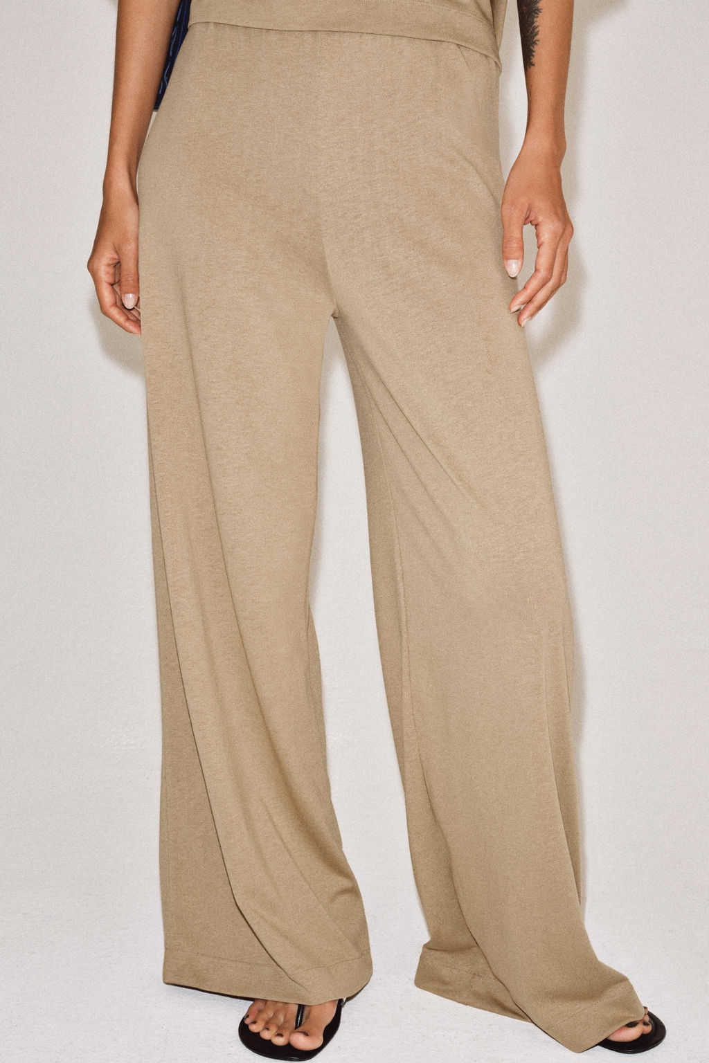 PANTAL?N RECTO FLUIDO / Beige - Zara фото 2