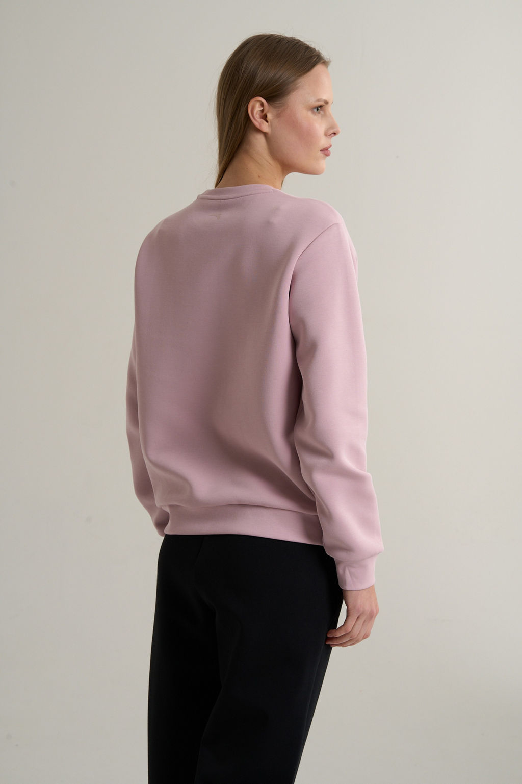 Свитшот Розовый TRN ESSENTIAL Sweatshirt