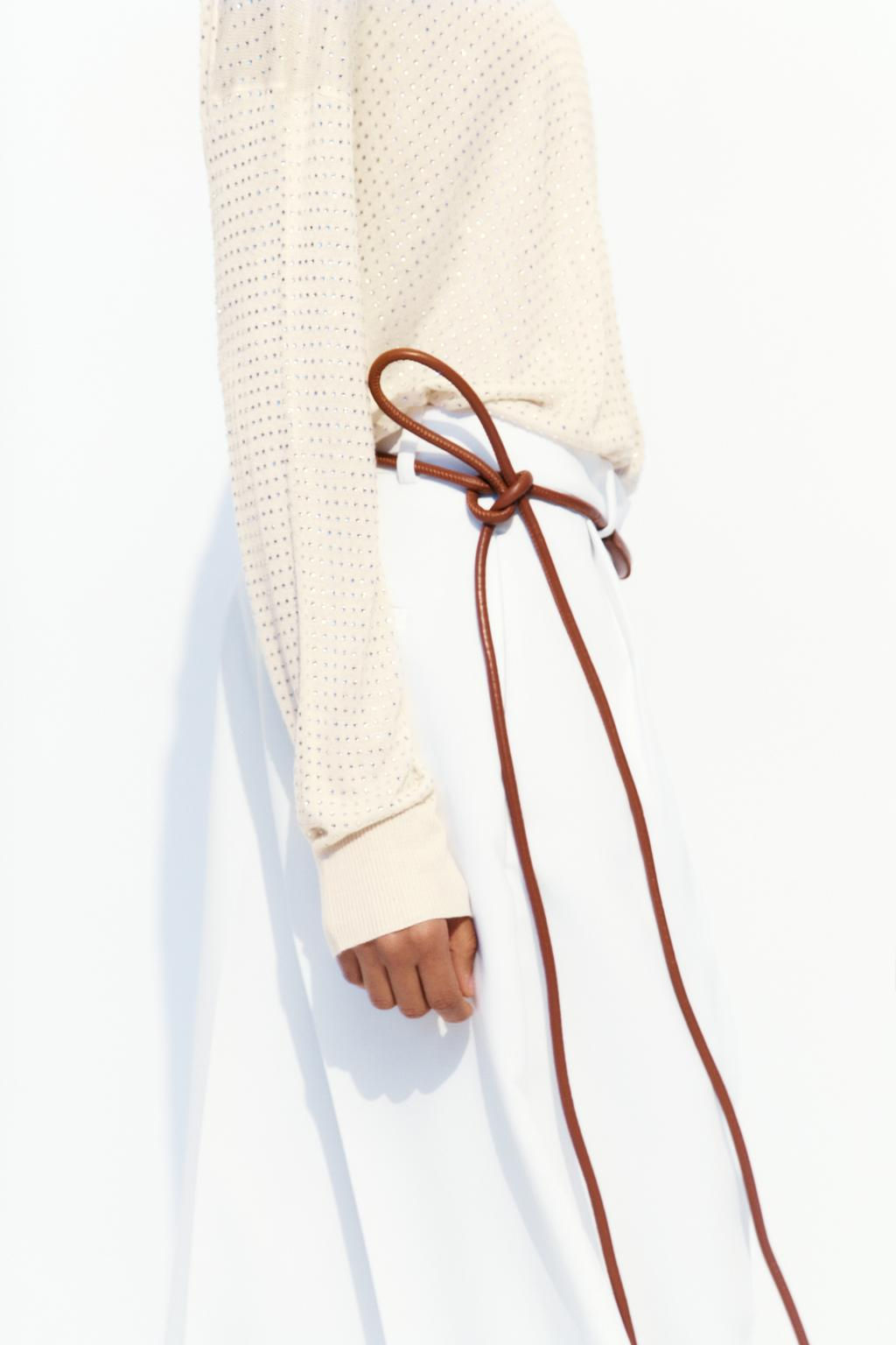 FINE KNIT TOP WITH RHINESTONE DETAIL - Zara фото 28