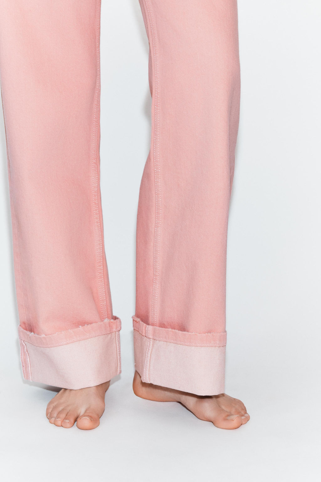 TRF LOW-RISE LOOSE FOLDED JEANS - Zara фото 14
