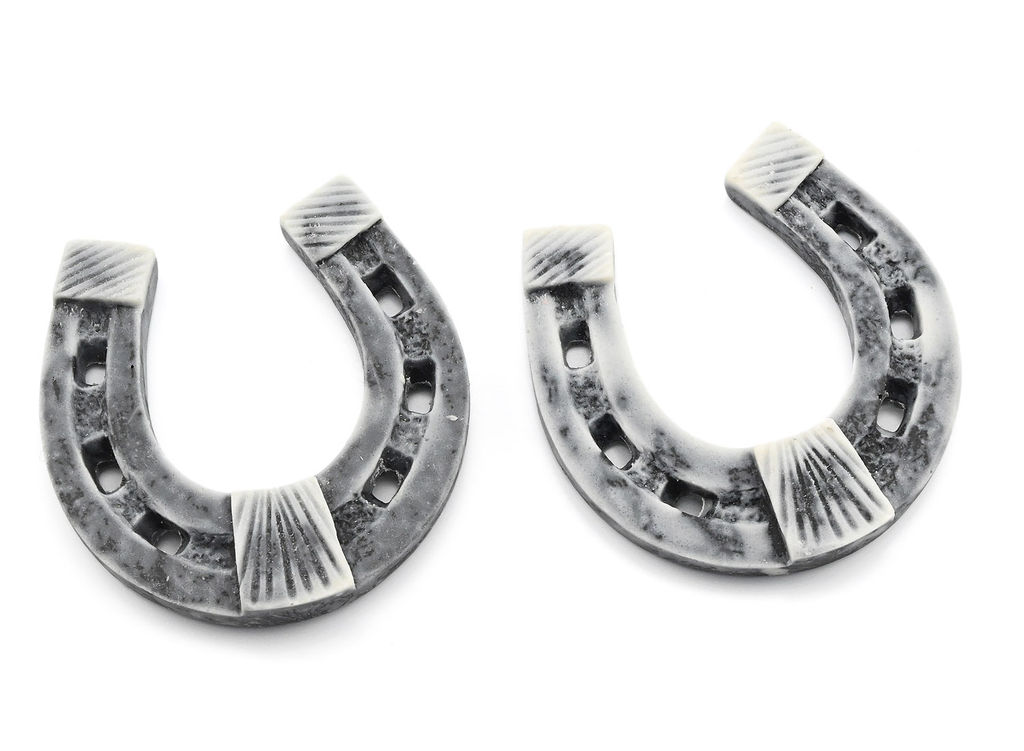 Магнит из мрамолита "Подкова" 57*57*10мм Радуга камня