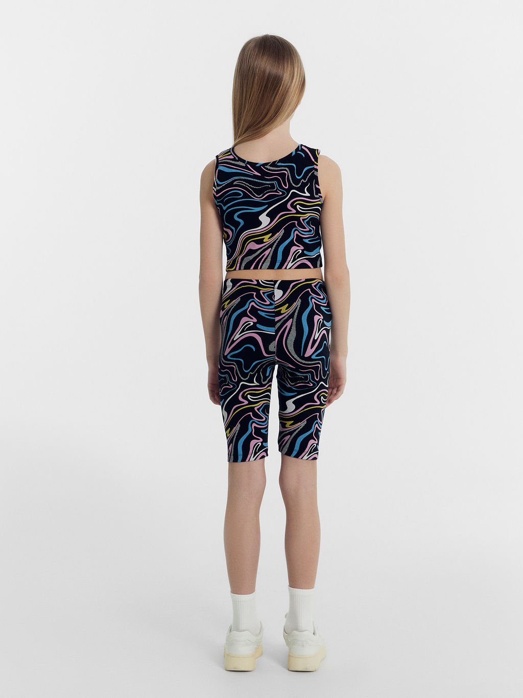 Топ для девочек в черном цвете с принтом линиии - Mark formelle фото 4