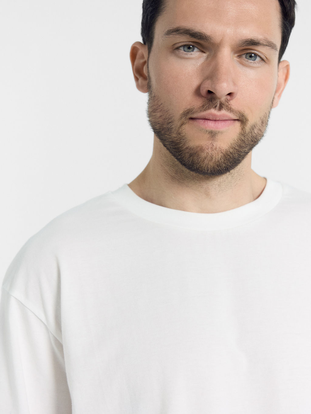 Футболка мужская в белом цвете белый 111772 - Mark formelle фото 6