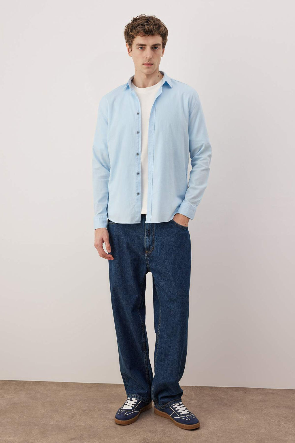 Siyah Regular Erkek Gomlek TMNAW26GO00015 - Trendyolmilla фото 11