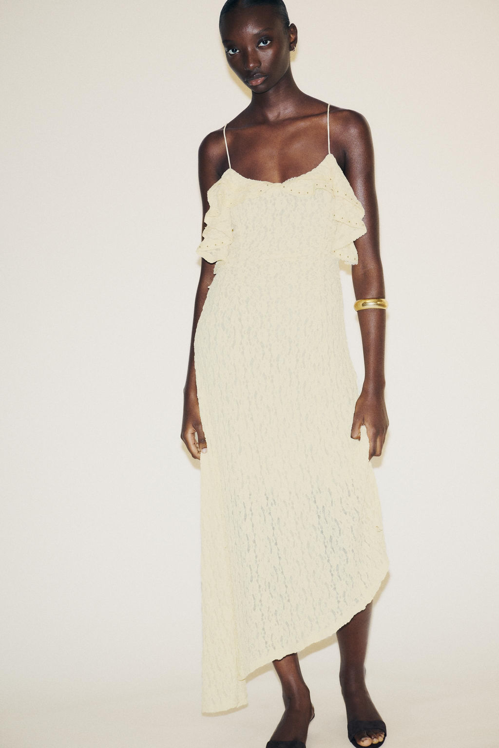 STUDDED LACE DRESS - Zara фото 10