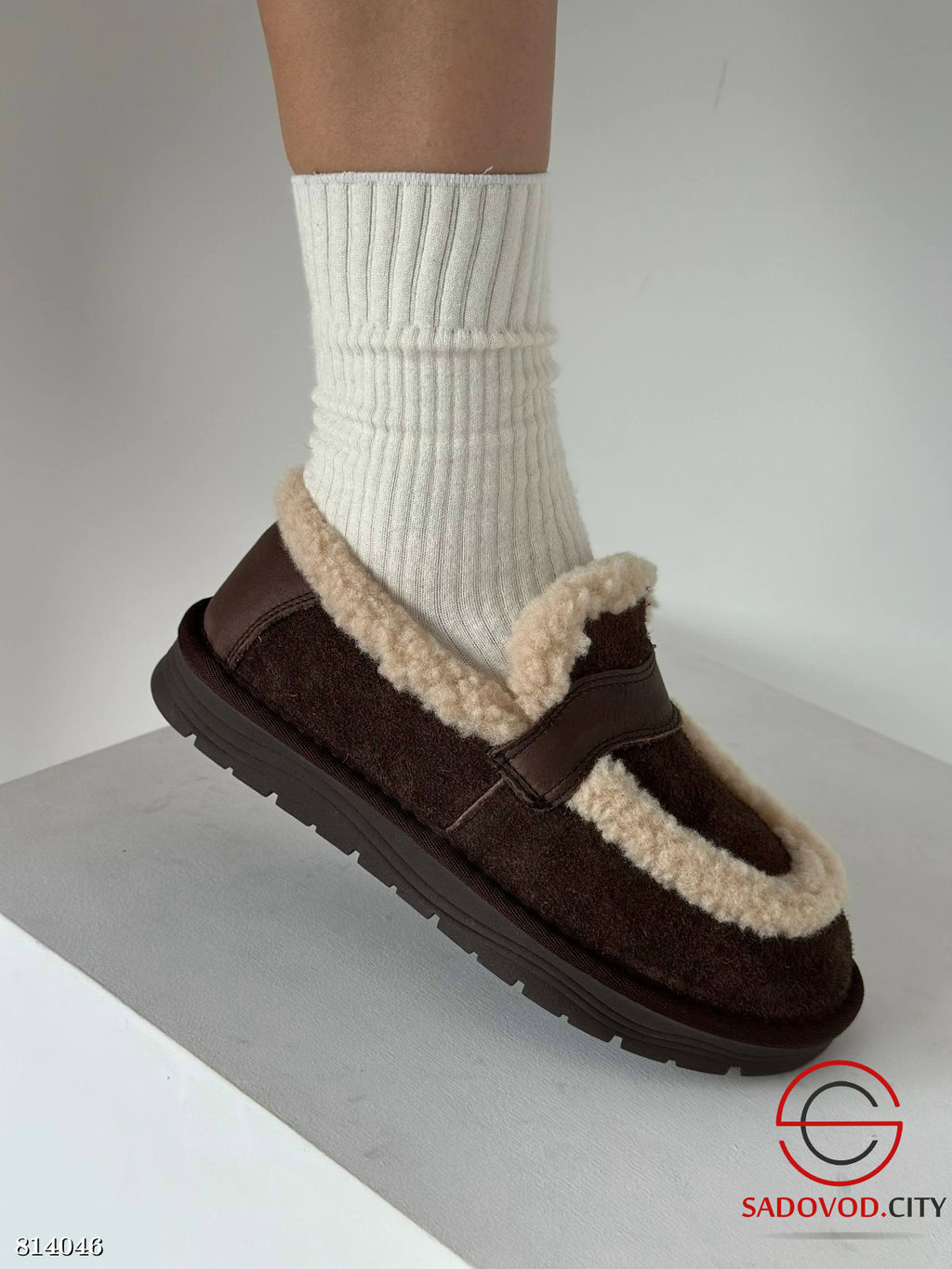 Лоферы женские для зимнего сезона
