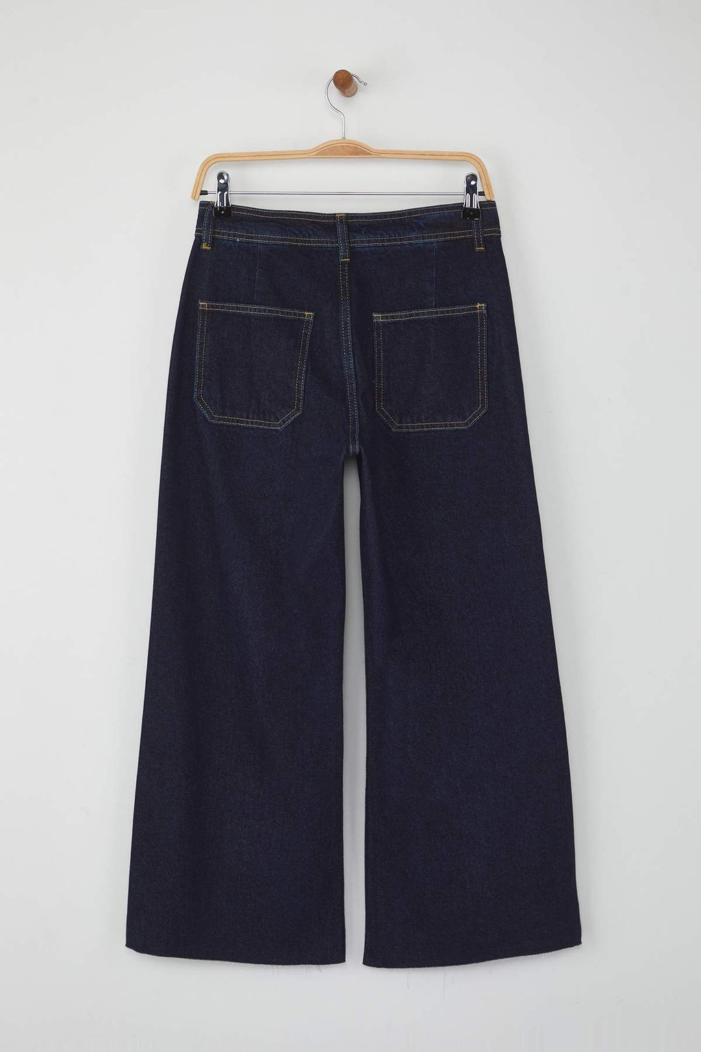Koyu Mavi Orta Belli ve Beli Detayl? Pacas? Kesikli Culotte Bilek Boyu Jeans TWOAW26JE00045 - Trendyolmilla фото 6