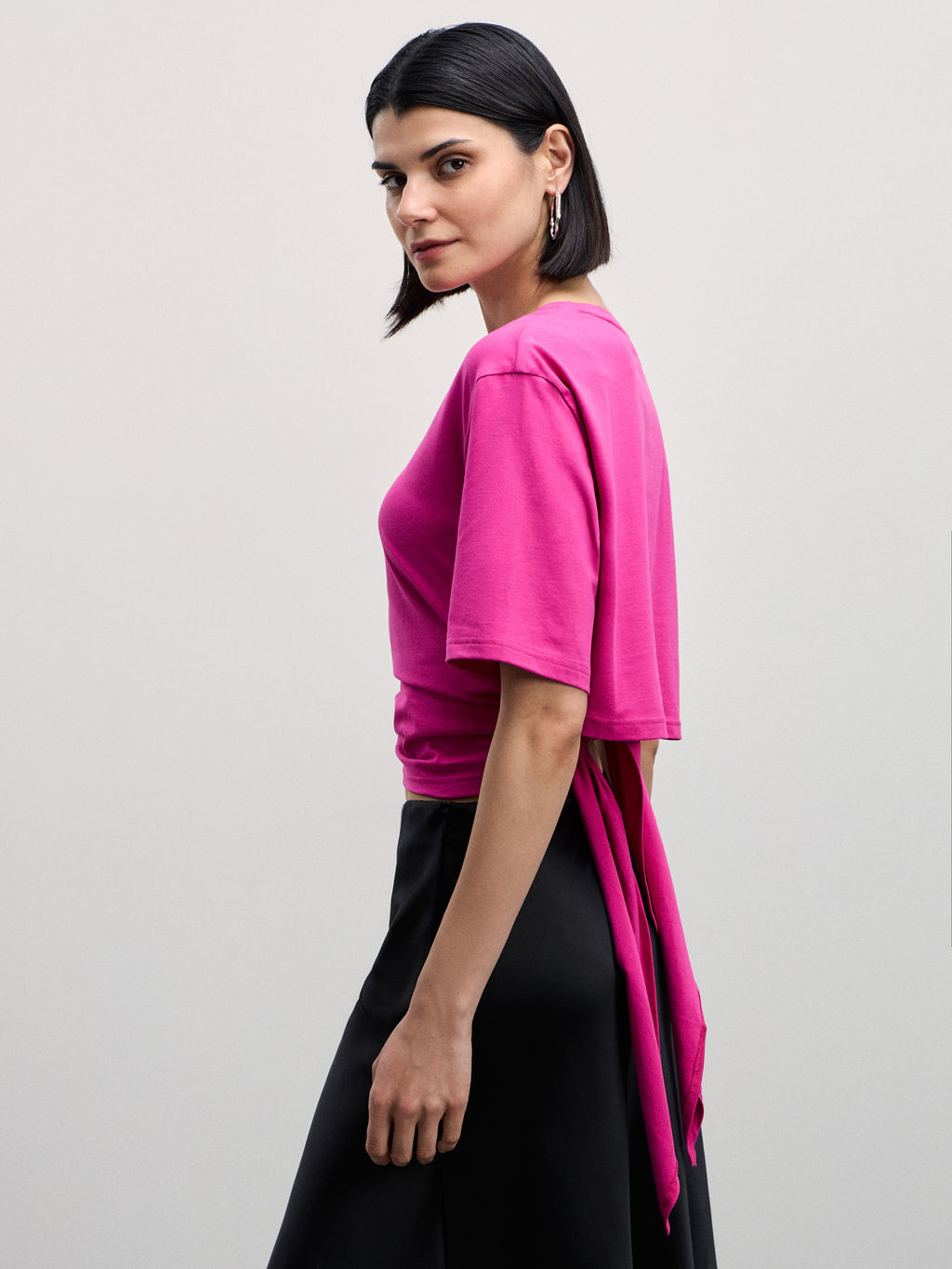 Футболка из хлопка с завязкой на спине / Zarina  фото 2