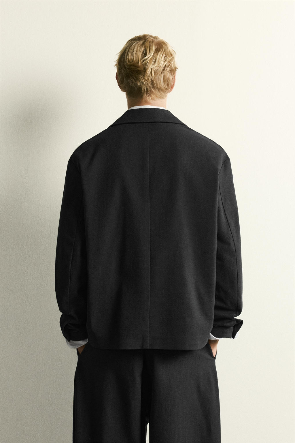 SOBRECAMISA RELAXED FIT BOLSILLOS / Negro - Zara фото 3