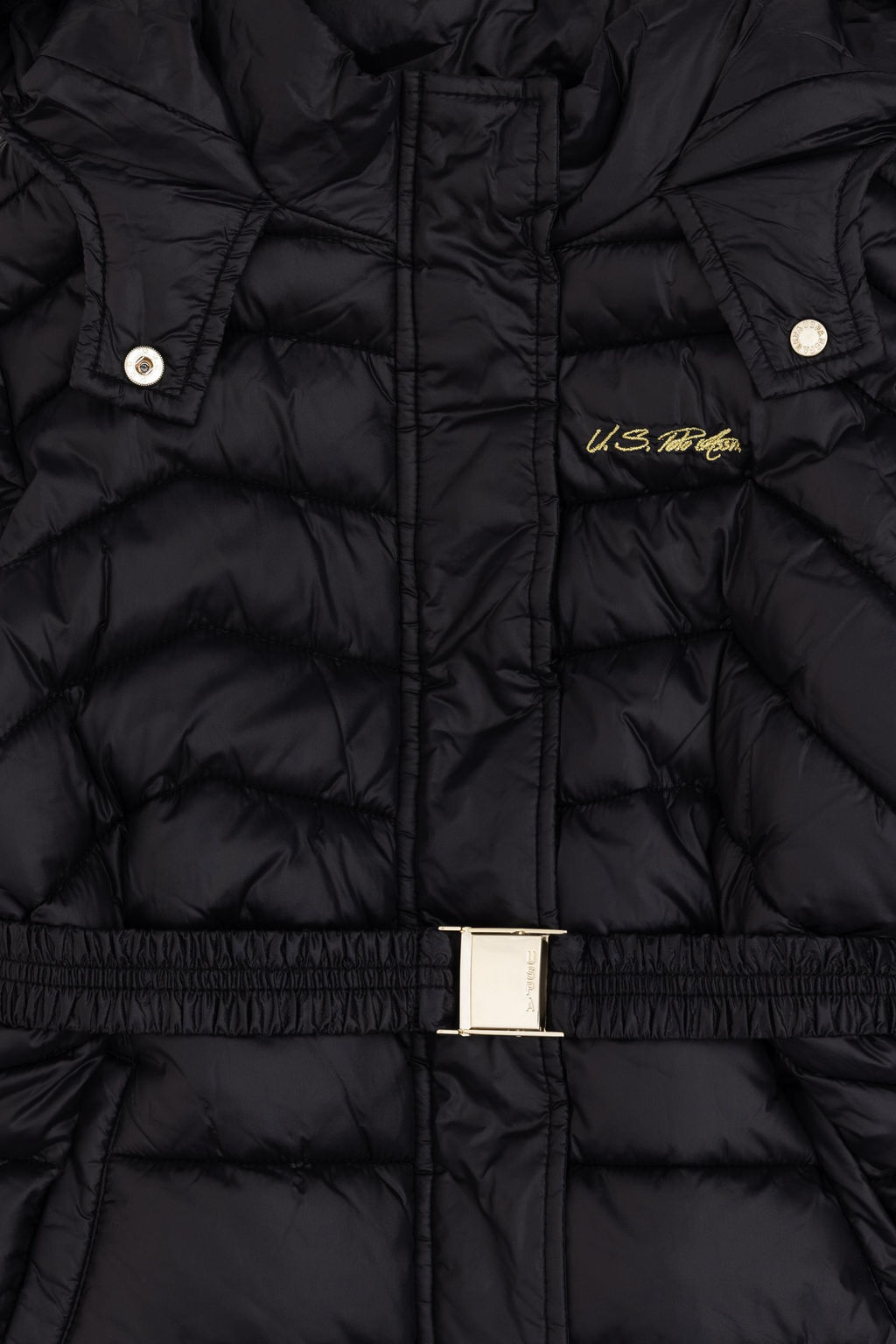 Черное пальто для девочки Неожиданная скидка в корзине