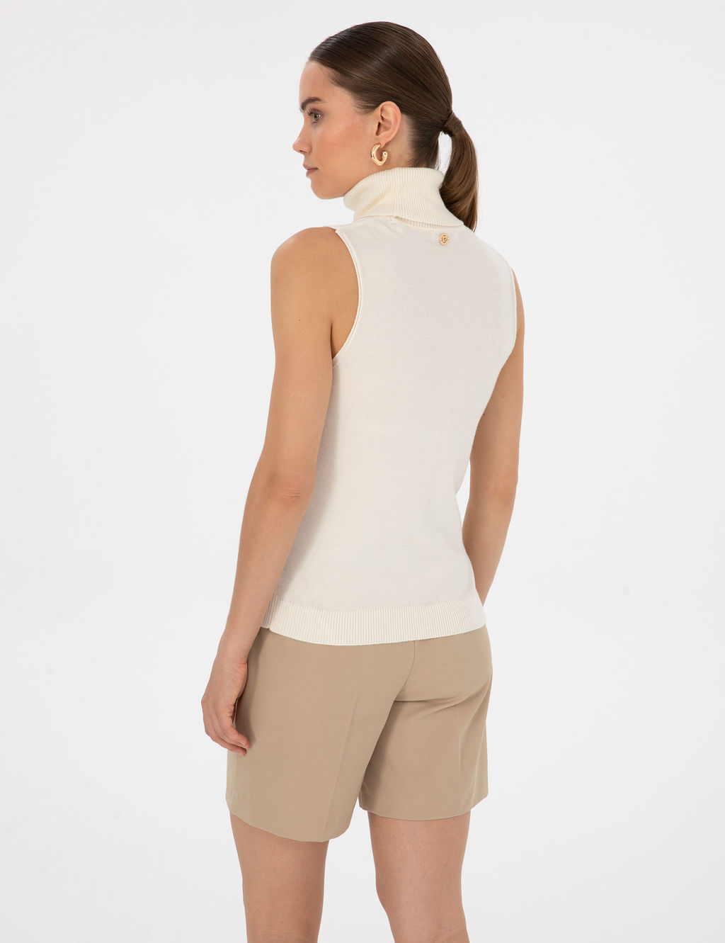 Ekru Slim Fit Bal_k__ Yaka Kazak