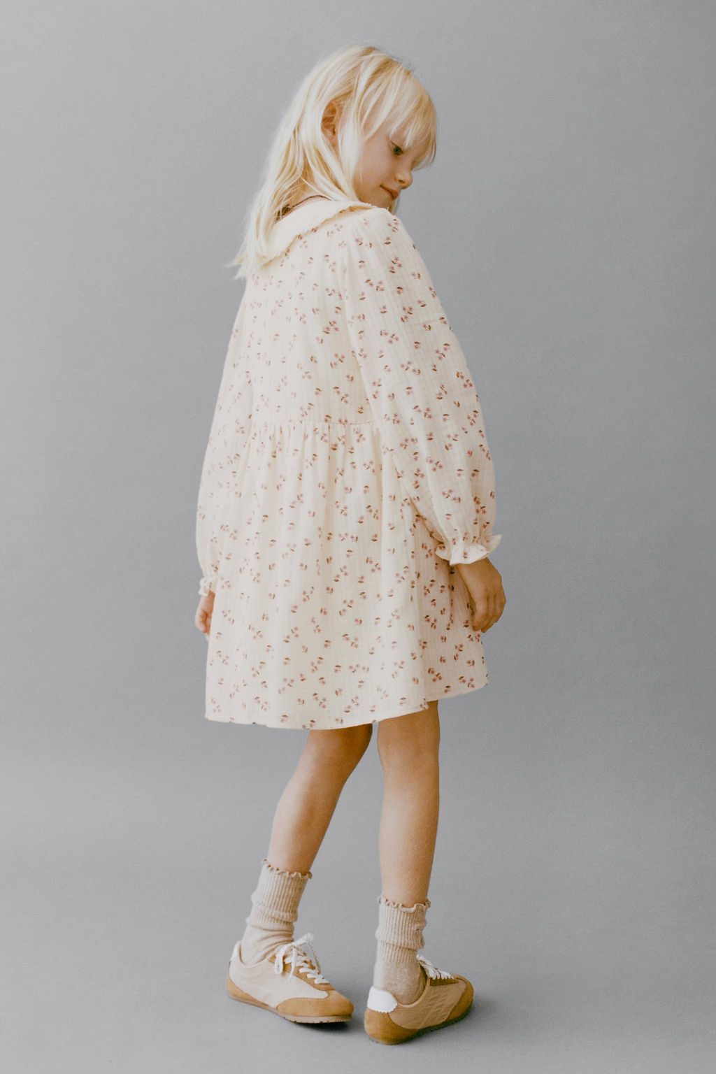 FLORAL DRESS WITH CONTRAST COLLAR - Zara фото 6