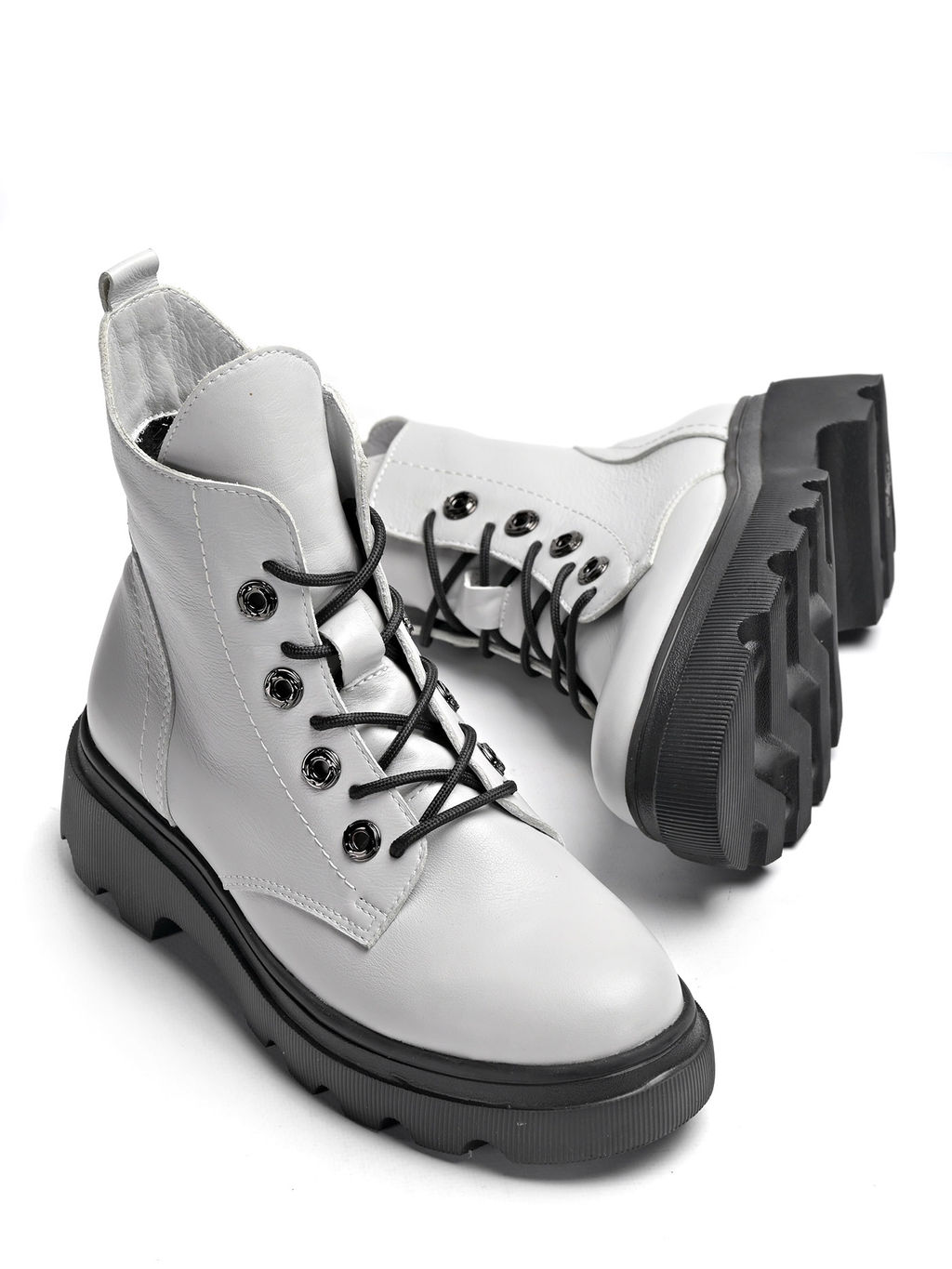 Скидка -18%. Ботинки Ионесси  фото 14