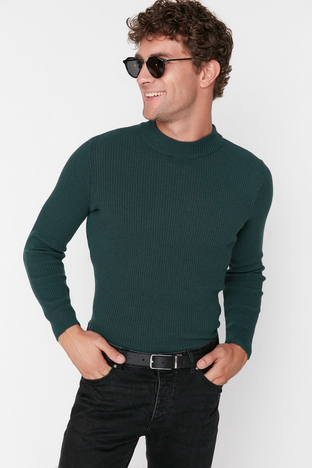 TRENDYOL MAN Ekru Slim Fit Pamuklu Yar?m Bal?kc? Yaka Fitilli Orgu Kazak TMNAW21KZ0568