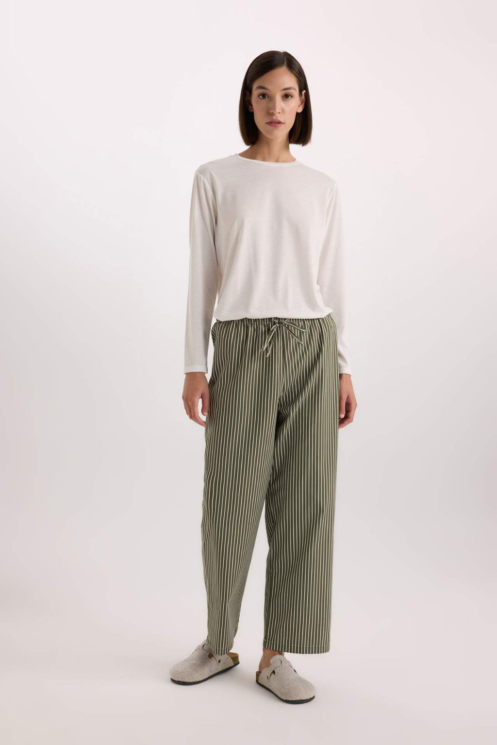 Fall in Love Desenli Beli Lastikli Poplin Pijama Alt? - Defacto фото 2