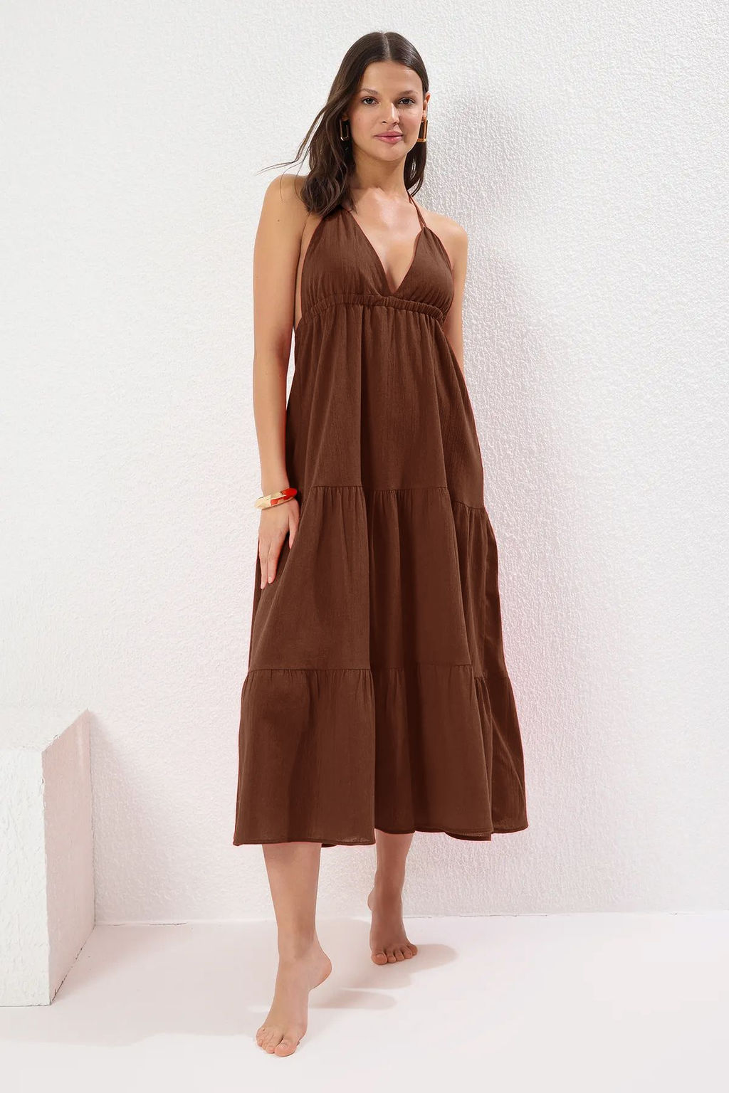 TRENDYOLMILLA Kahverengi Maxi Dokuma Ask?l? Plaj Elbisesi TBESS25EL00099 фото 5