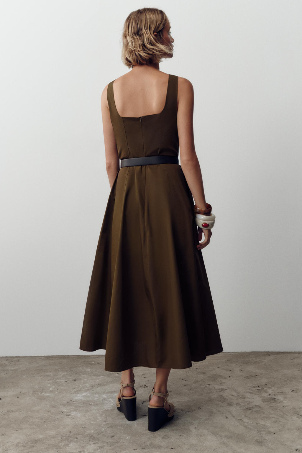 MIDI DRESS WITH BELT - Zara фото 5