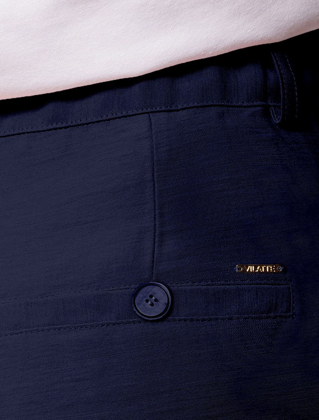 Свободные брюки с поясом на резинке из плотного лиоцелла