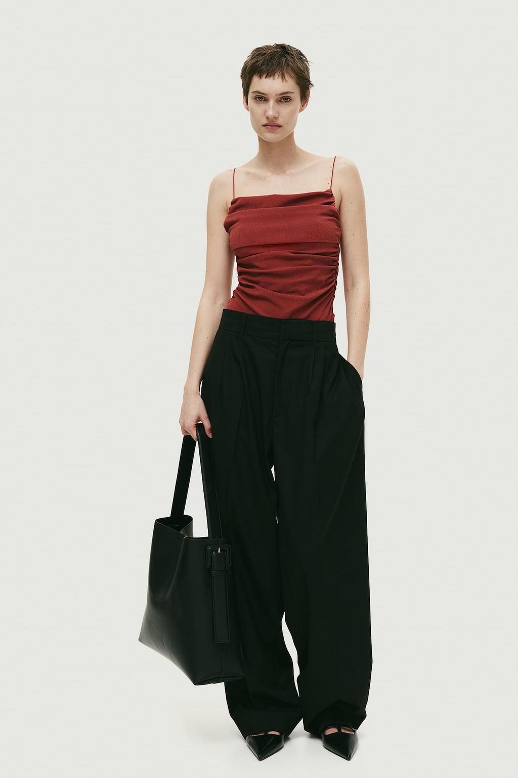 Top drapeado con tirantes espagueti - H&m фото 2