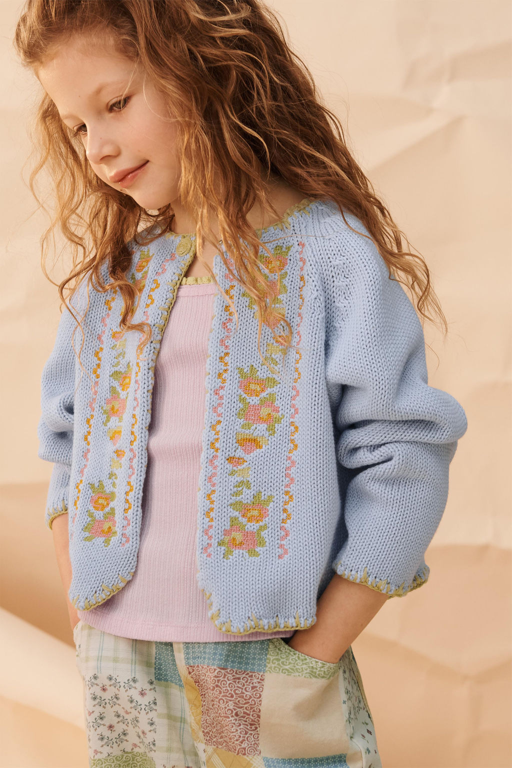 C?RDIGAN PUNTO FLORES BORDADAS PUNTO DE CRUZ LIMITED EDITION / Celeste - Zara фото 2