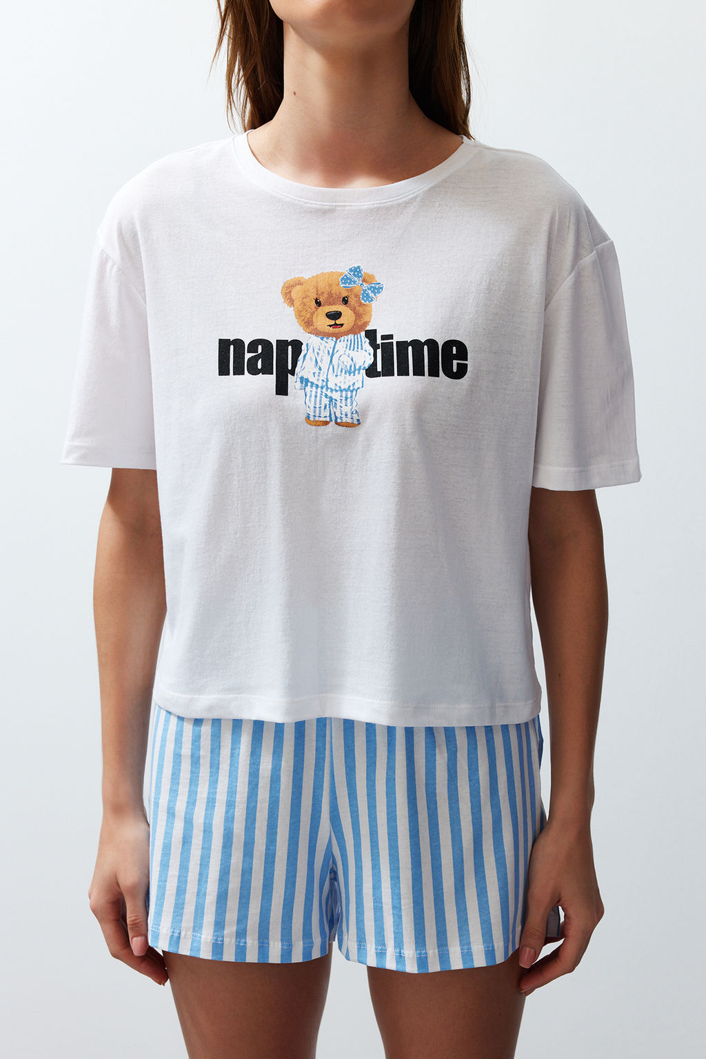 Trendyolmilla Kad?n Couple/Cift Cok Renkli %100 Pamuklu Ay?c?kl? Cizgili Sortlu Orme Pijama Tak?m? THMSS24PT00175  фото 16