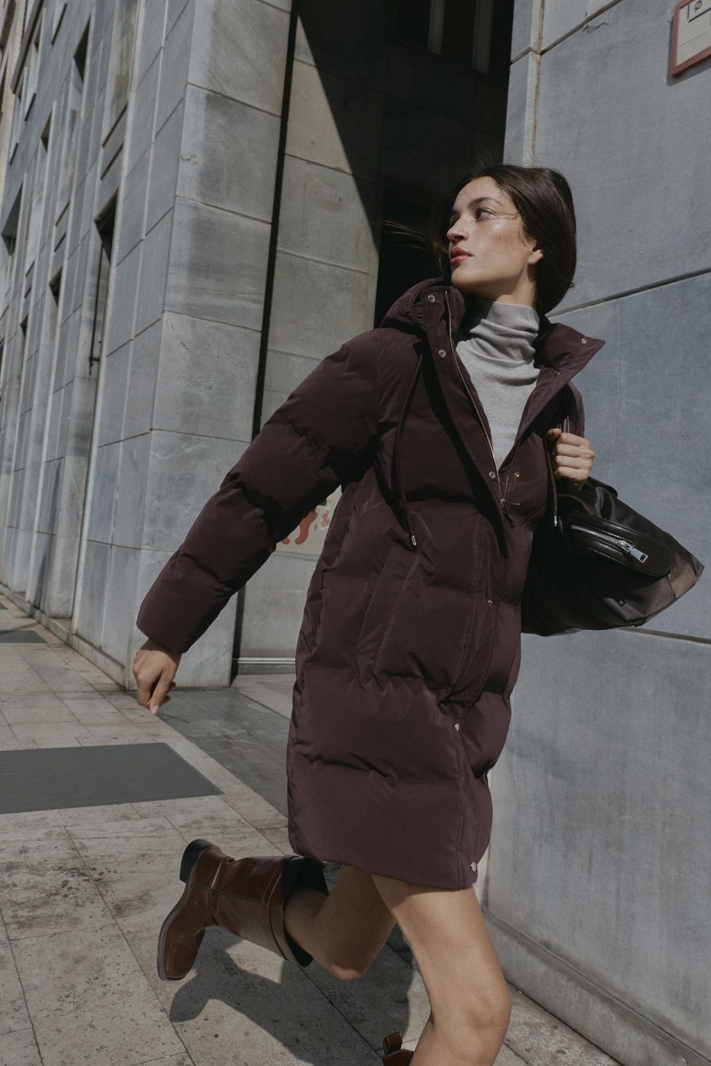 WINDPROOF RUBBERISED FABRIC MID-LENGTH ANORAK