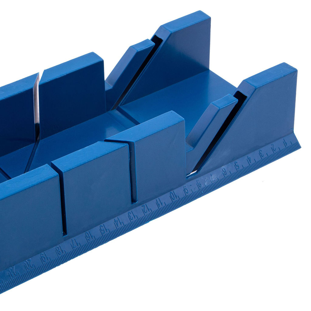 Стусло 300х65мм пластиковое, 4 угла для запила "Сибртех"