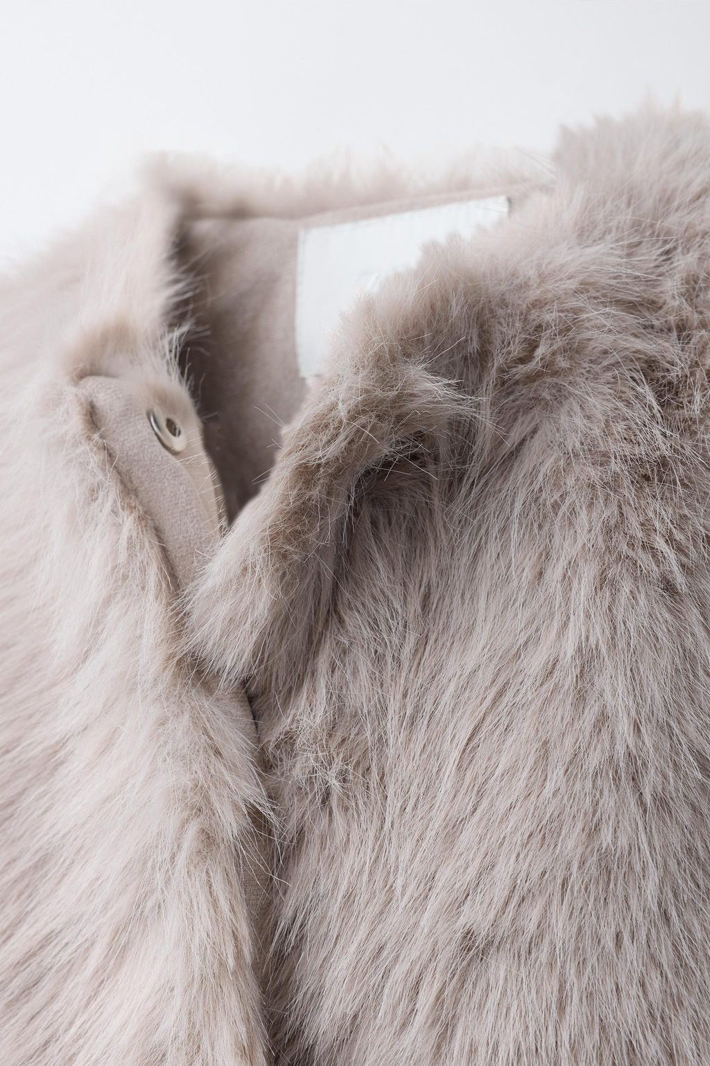 SHORT FAUX FUR JACKET - Zara фото 5