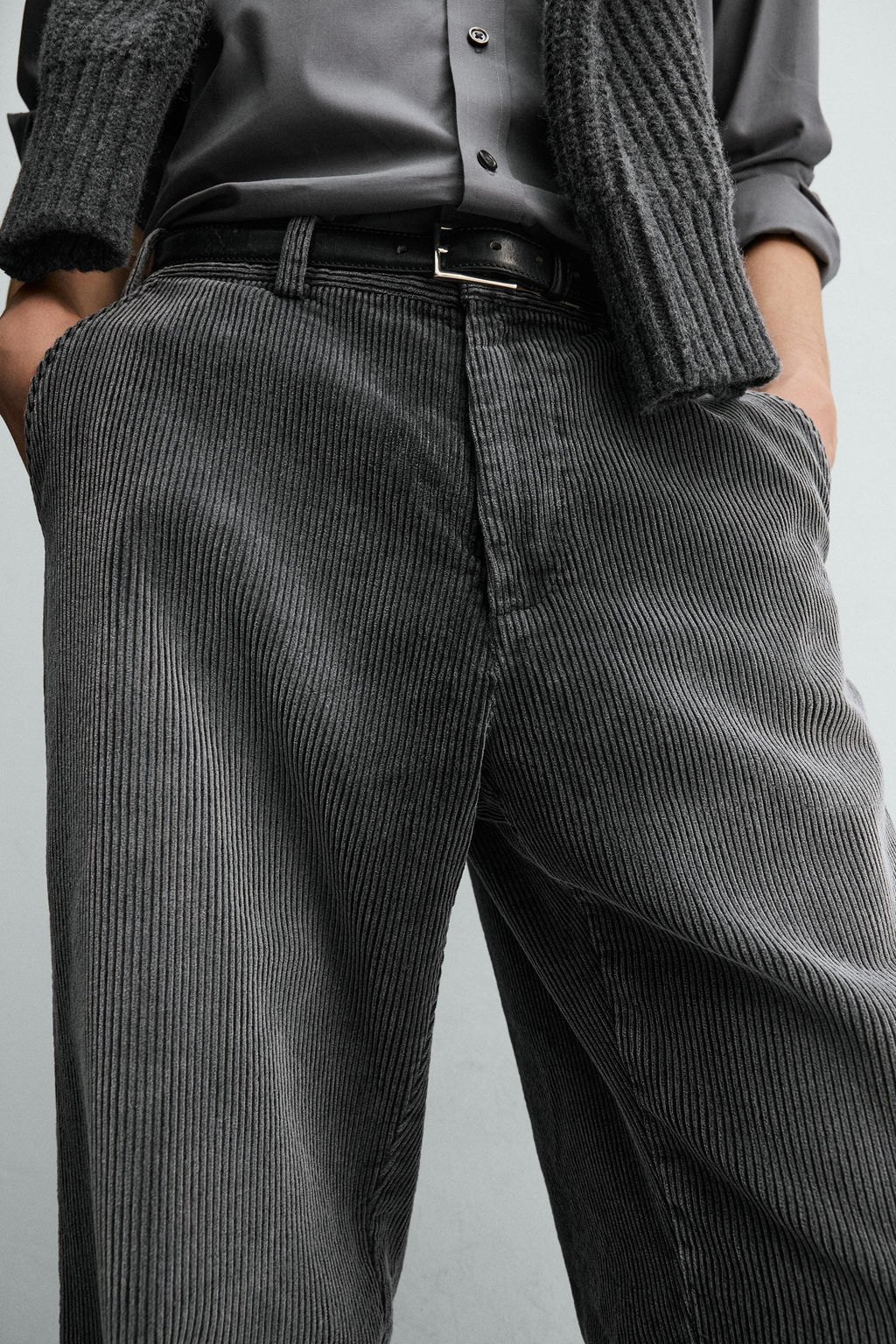 RELAXED FIT CORDUROY TROUSERS - Zara фото 5