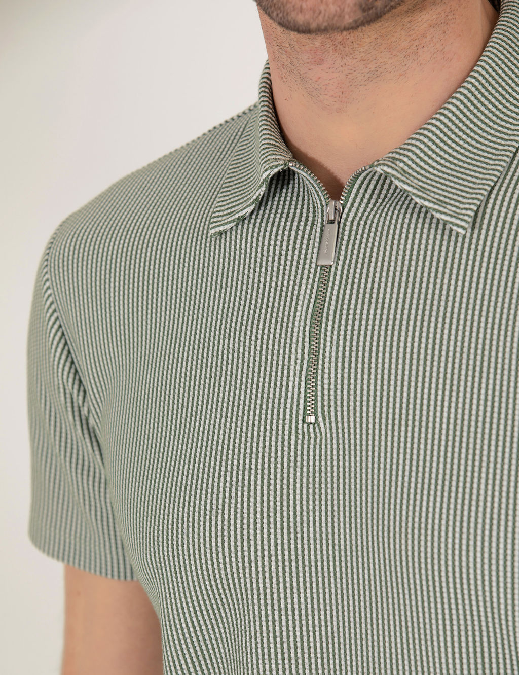 Haki Slim Fit Fermuarl_ Polo Yaka Ti__rt