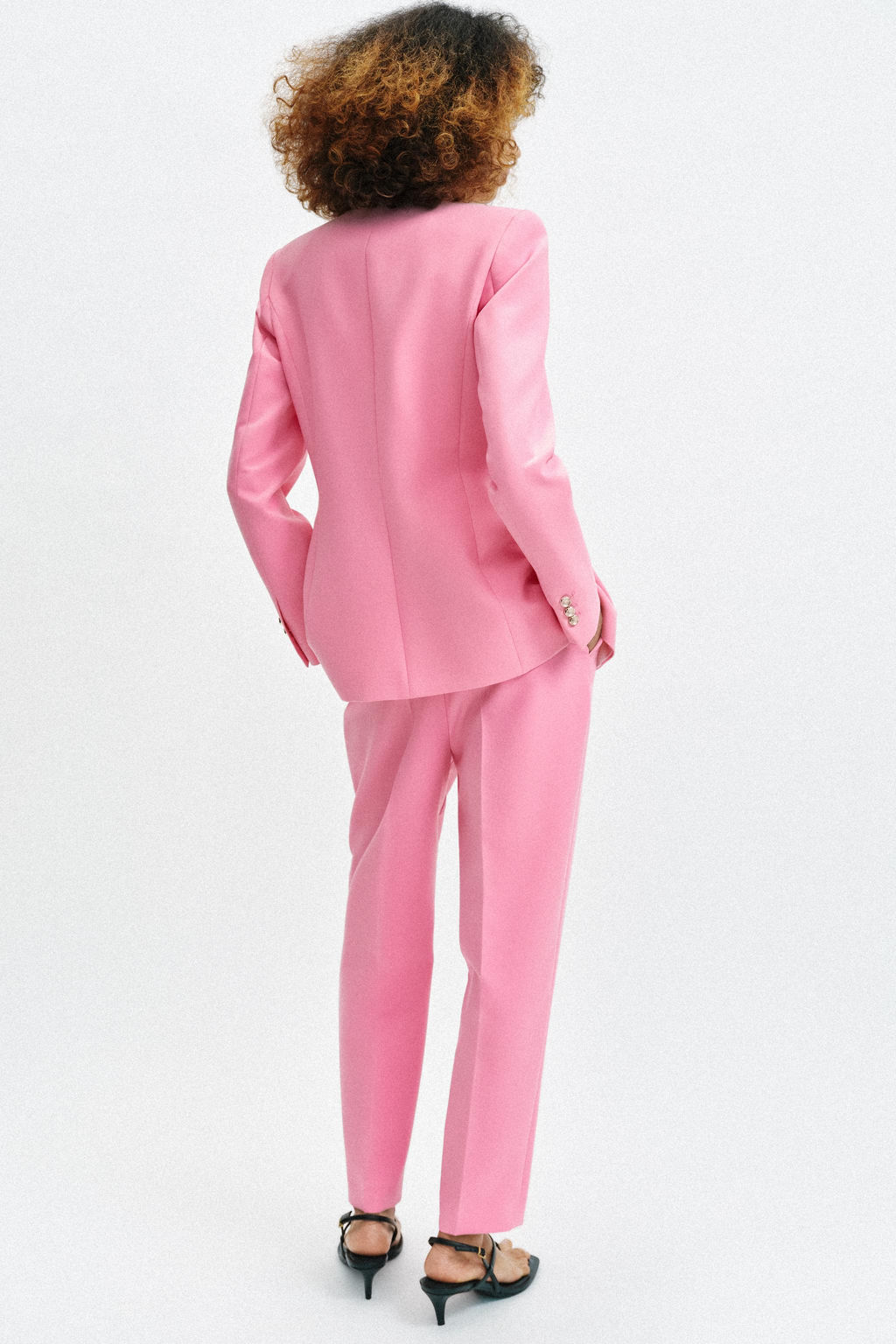 BLAZER ENTALLADA SIN SOLAPA / Rosa - Zara фото 5