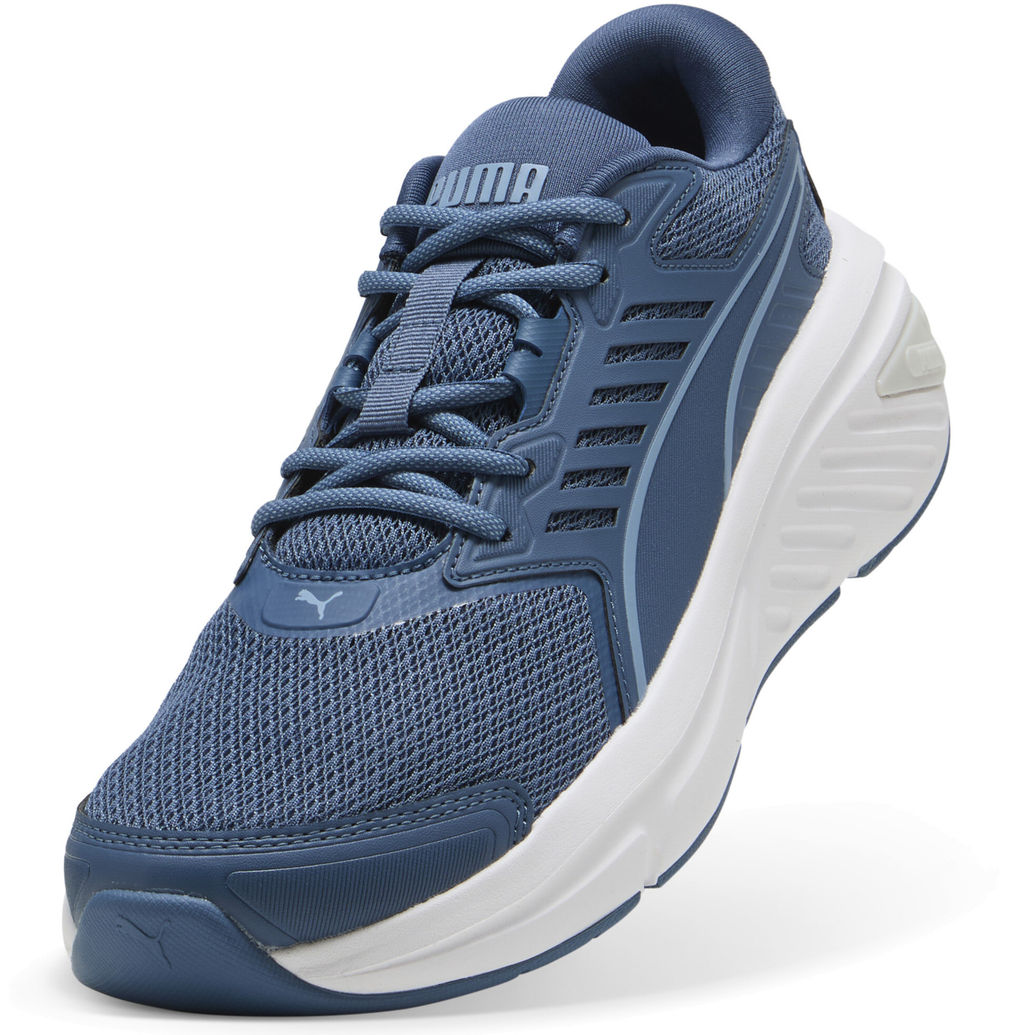 Кроссовки взрослые