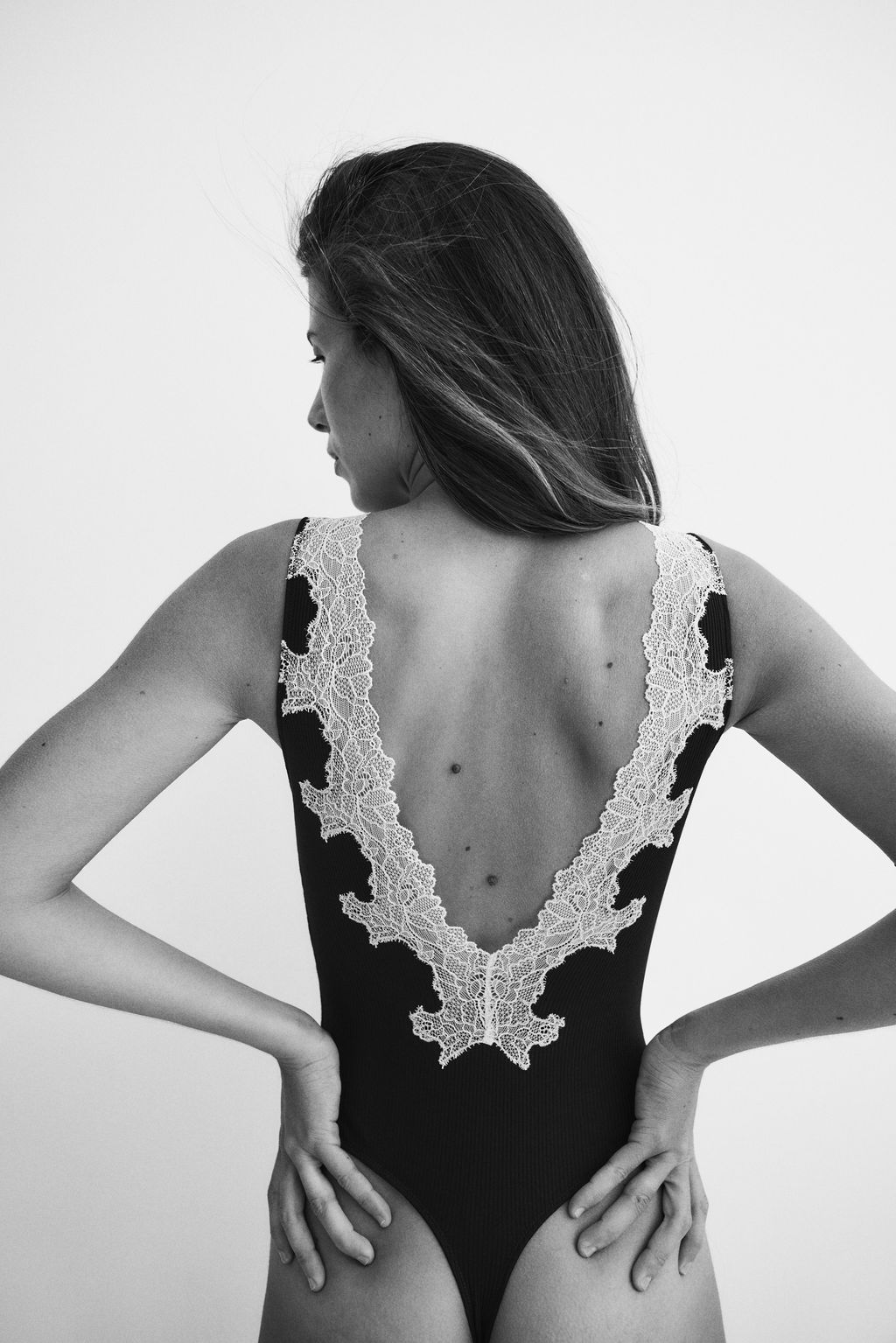 Body de algod?n con ribetes de encaje - H&m фото 7