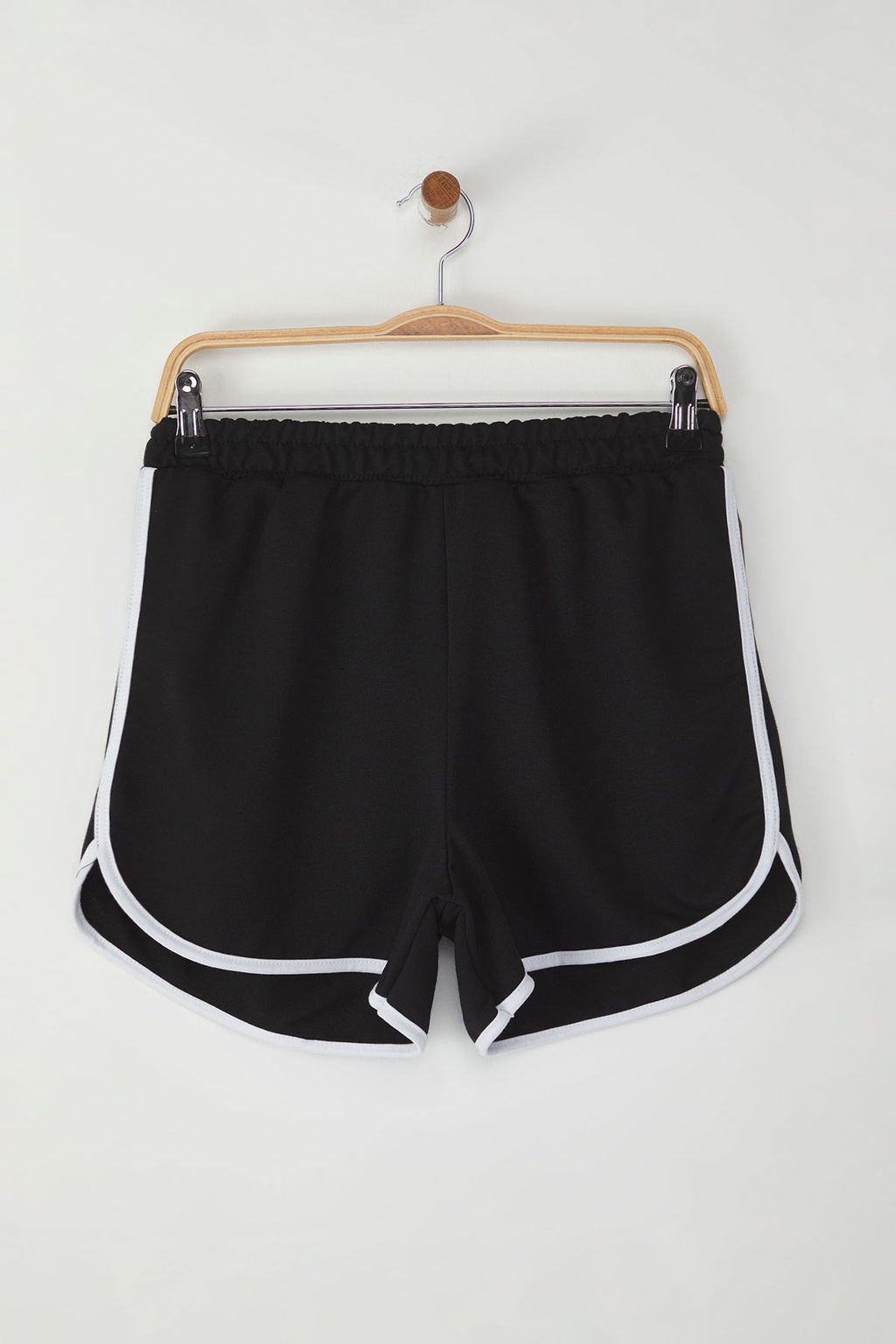 TRENDYOLMILLA Siyah Renk Bloklu Serit Detayl? Lastikli Yuksek Bel Orme Sort TWOSS25SR00051  фото 5