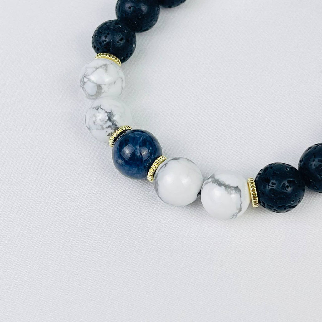 Браслет регулируемый из Лавы, Говлити и Содалита от 19 см