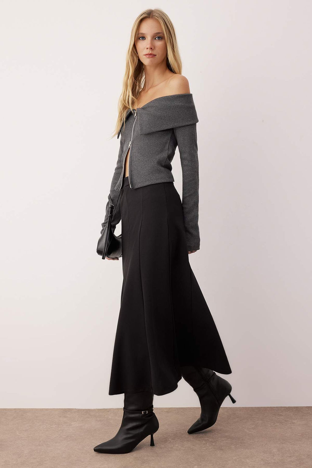 Trendyolmilla Siyah Klos Maxi Esnek Orme Etek TWOSS24ET00156 фото 2