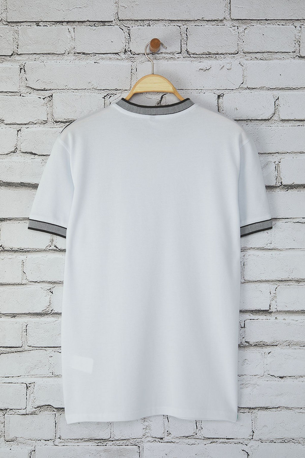 TRENDYOL MAN Beyaz Regular/Normal Kesim Biyeli Hakim Yaka Polo Yaka T-shirt TMNSS25PO00016 - Trendyolmilla фото 5