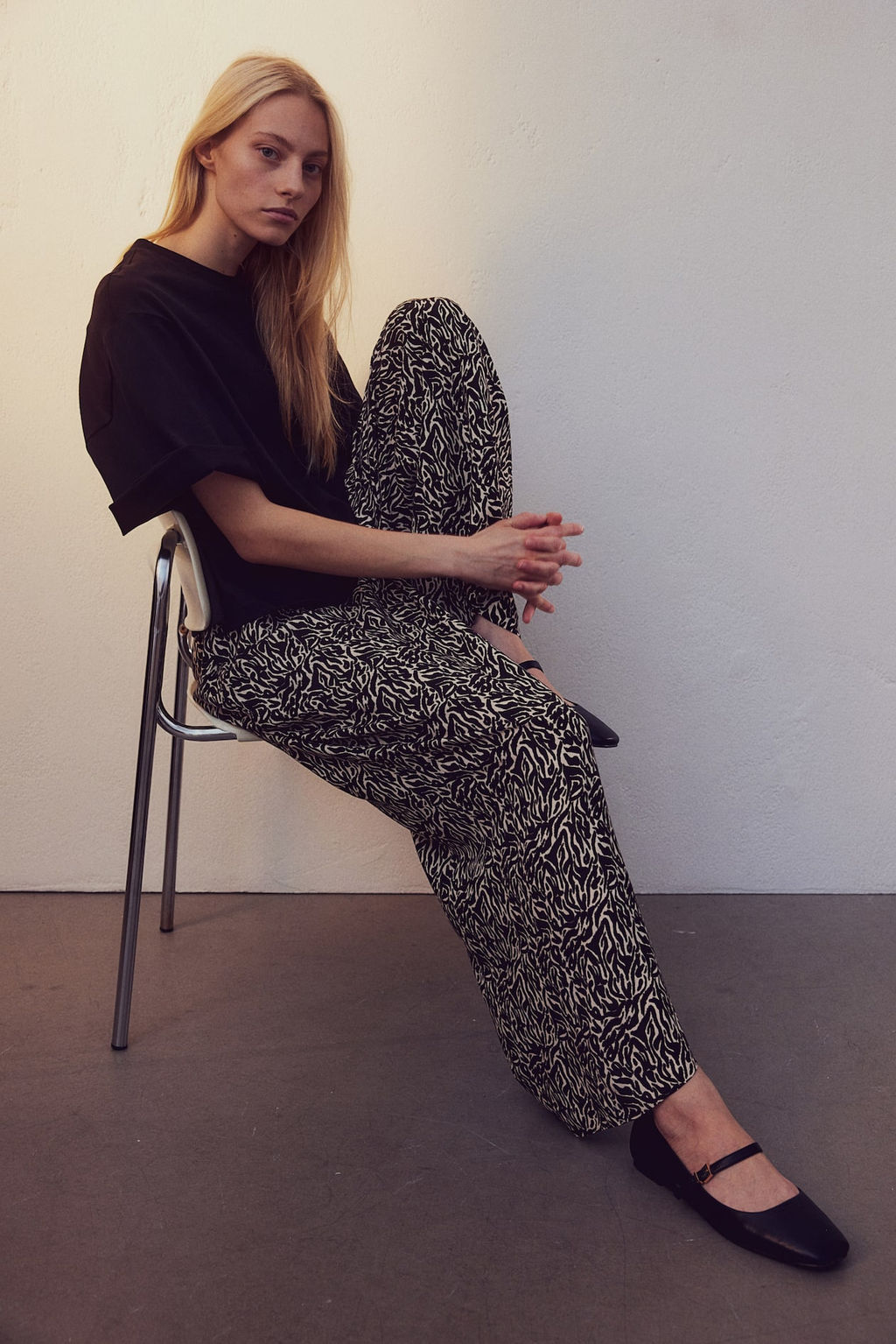 Pantalon tobillero sin cierre - H&m фото 9