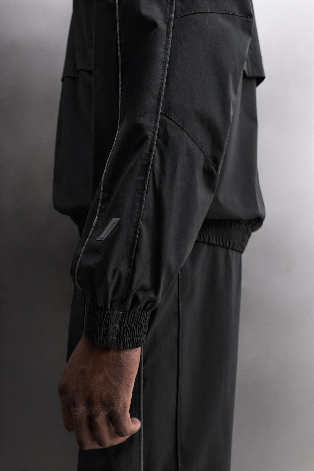 LIGHTWEIGHT TECHNICAL JACKET - Zara фото 9