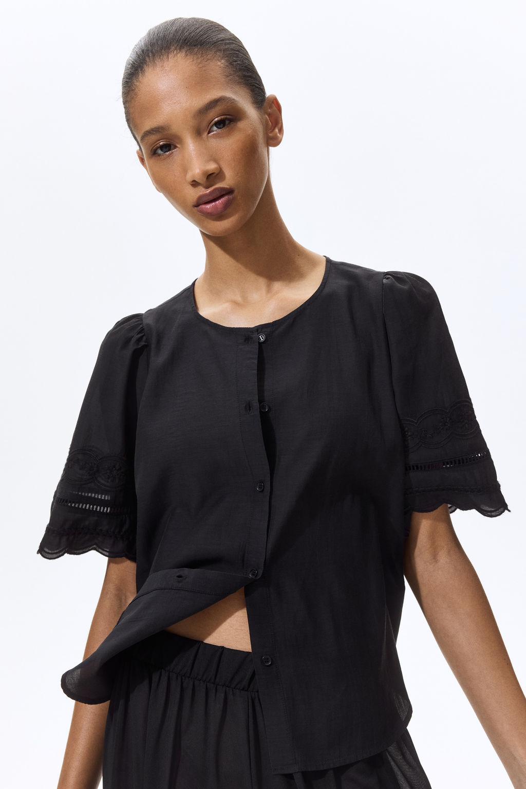 Blusa con mangas abullonadas - H&m фото 2