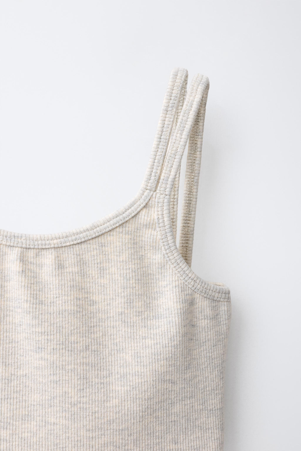 CONJUNTO RIB TOP Y PANTALON STRAIGHT / Gris vigor? - Zara фото 9